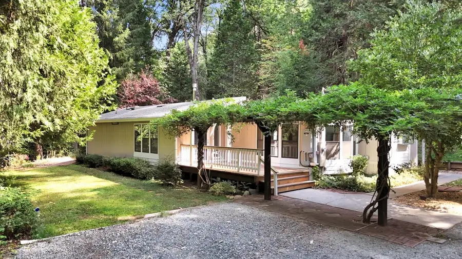 13859 Peardale Lane, Grass Valley, CA 95945 - Image #2