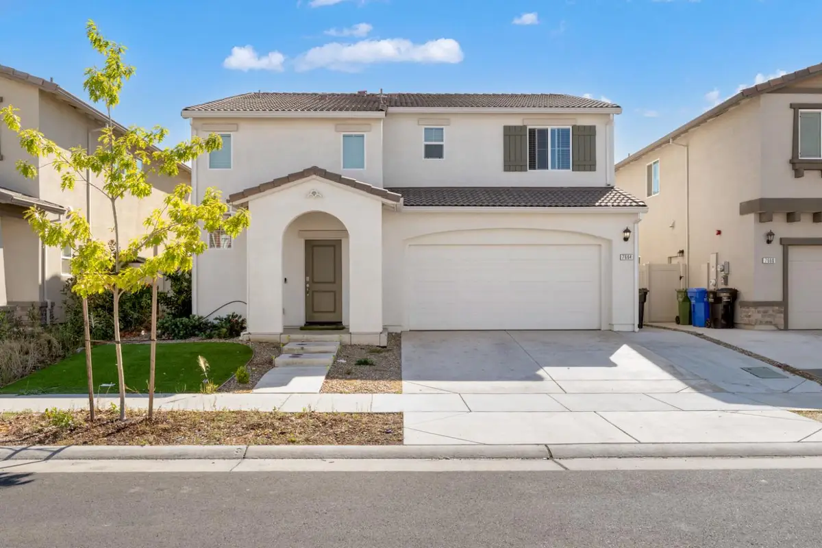 7664 Walpole Way, Elk Grove, CA 95758 - Image #1