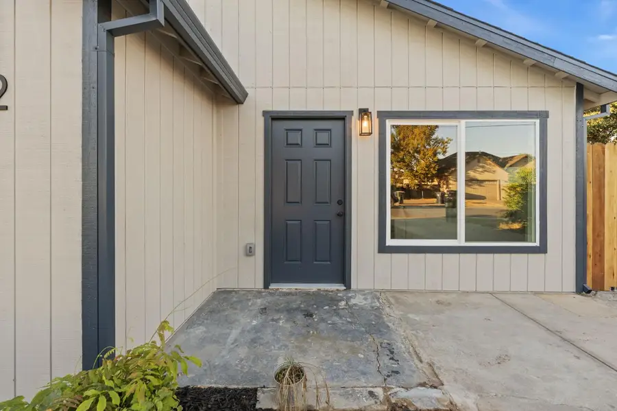 322 Tenaya Avenue, Sacramento, CA 95833 - Image #3