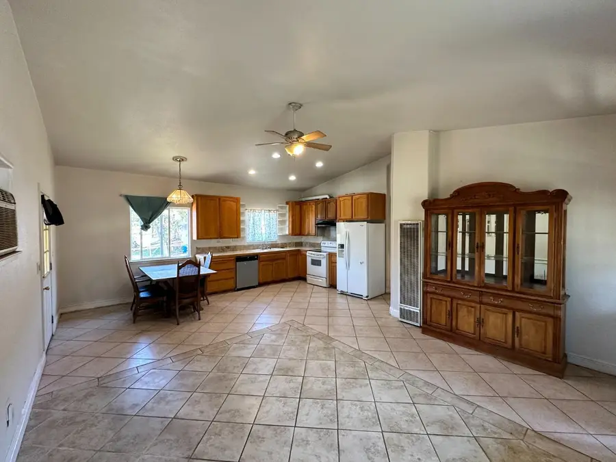 68 Reginald Way, Oroville, CA 95966 - Image #3