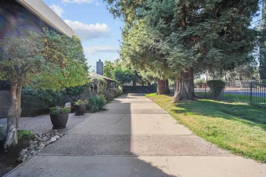 5030 River Road, Oakdale, CA 95361 - Image #3