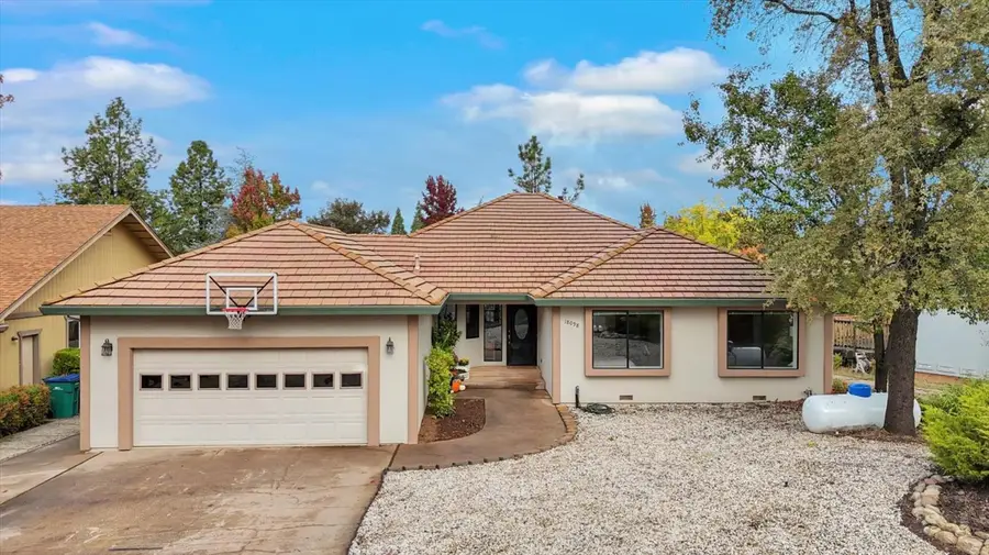 18098 Lake Forest Drive, Penn Valley, CA 95946 - #2