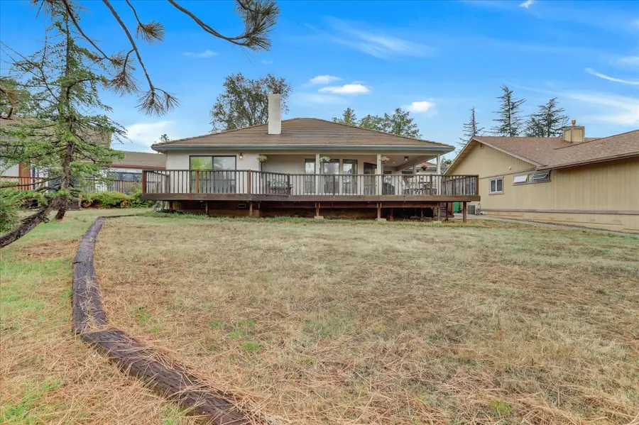 18098 Lake Forest Drive, Penn Valley, CA 95946 - #3