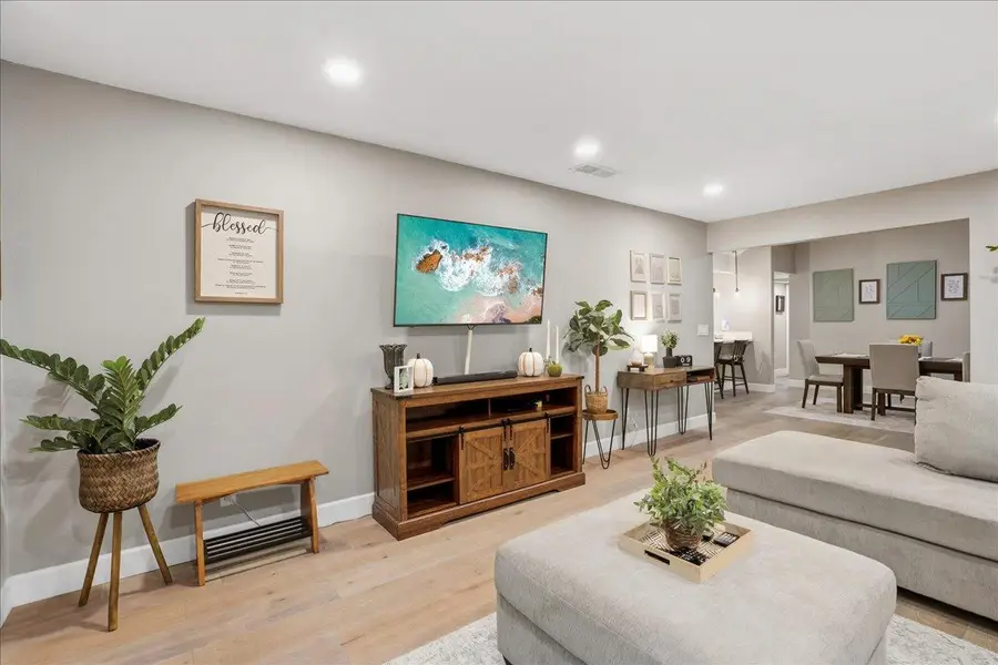 7999 La Riviera Drive, Sacramento, CA 95826 - Image #3