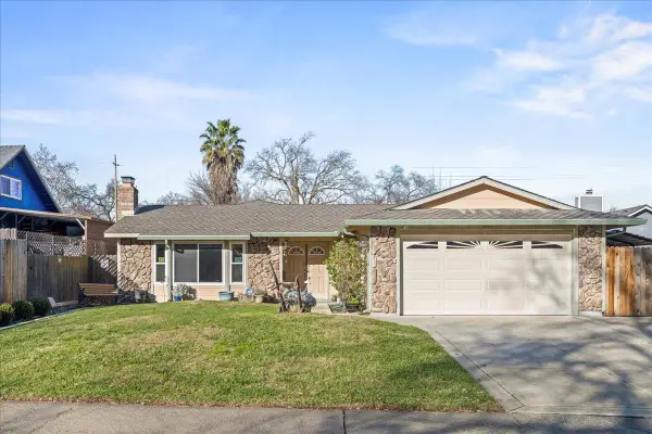 8949 Genoa Avenue, Orangevale, CA 95662