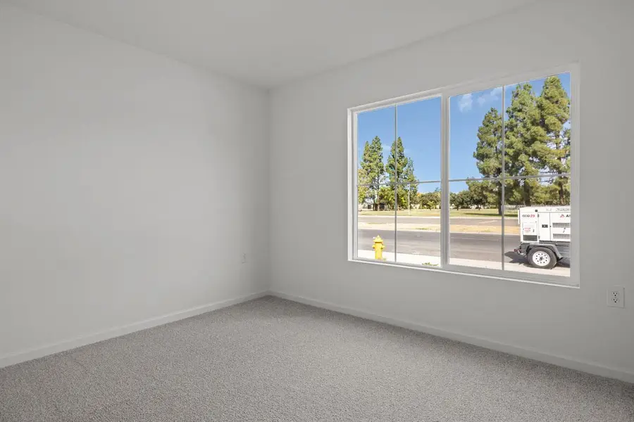 2328 Loomis Road, Stockton, CA 95206 - Image #2