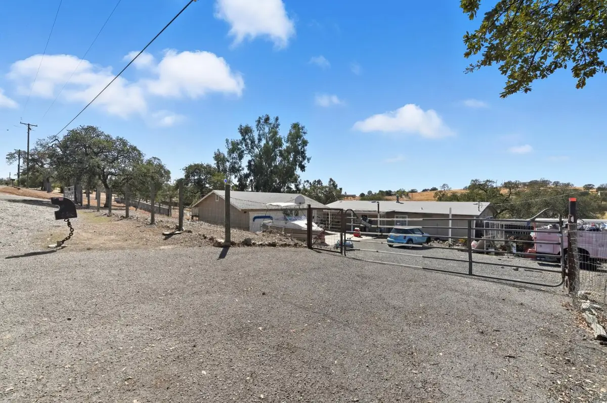 1668 Carmelita Lane, La Grange, CA 95329 - Image #1
