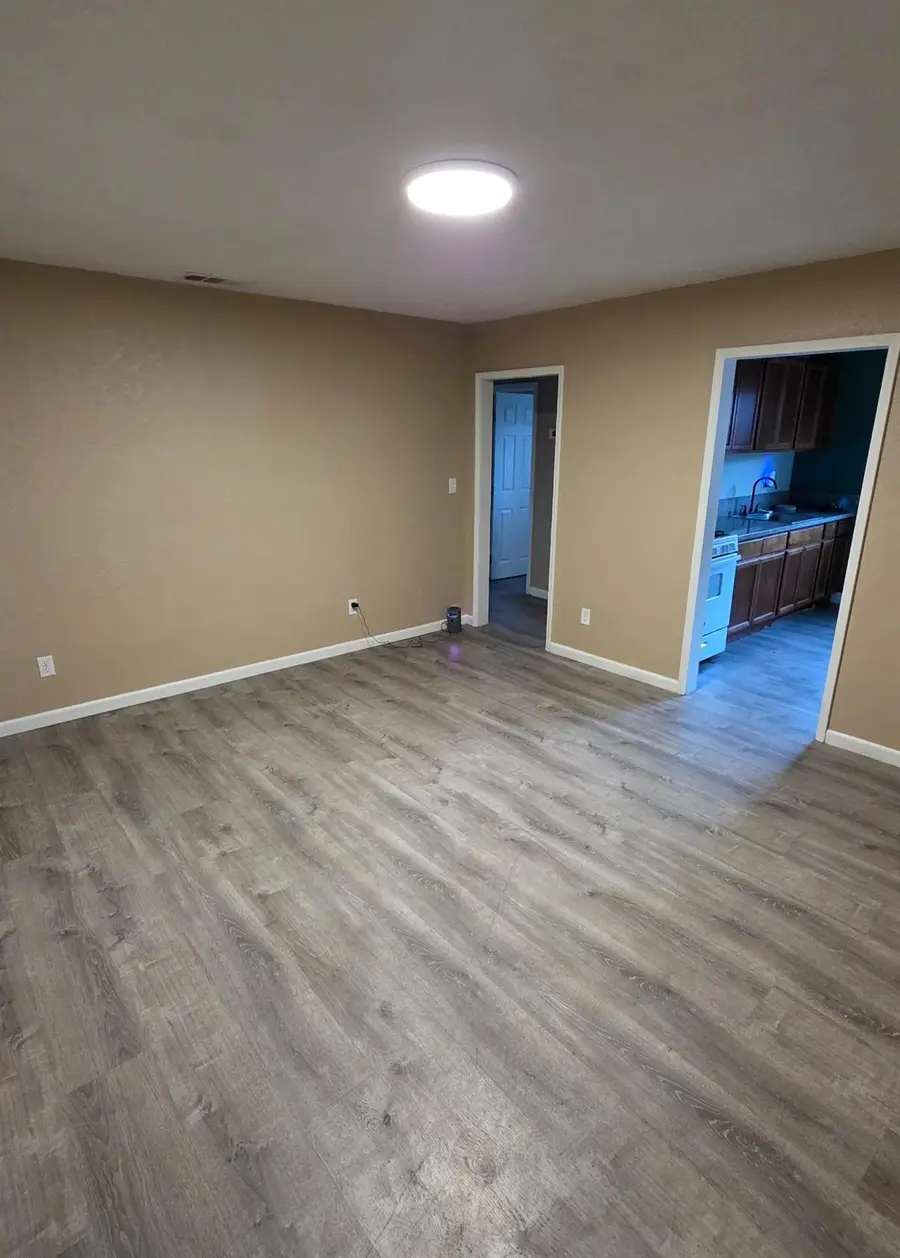 1528 Orlando Way, Sacramento, CA 95815 - Image #2