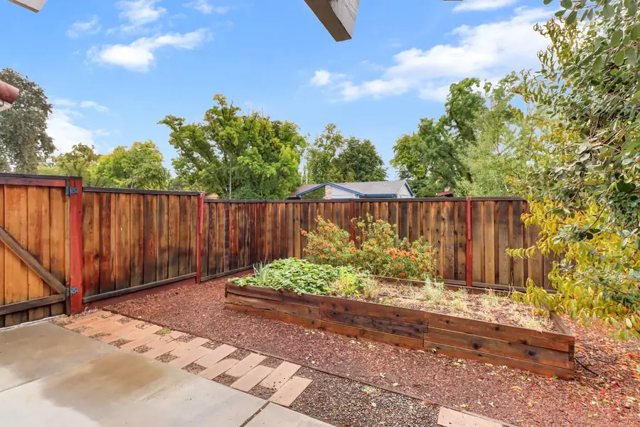 2317 E 8th Street, Davis, CA 95618 - Image #3