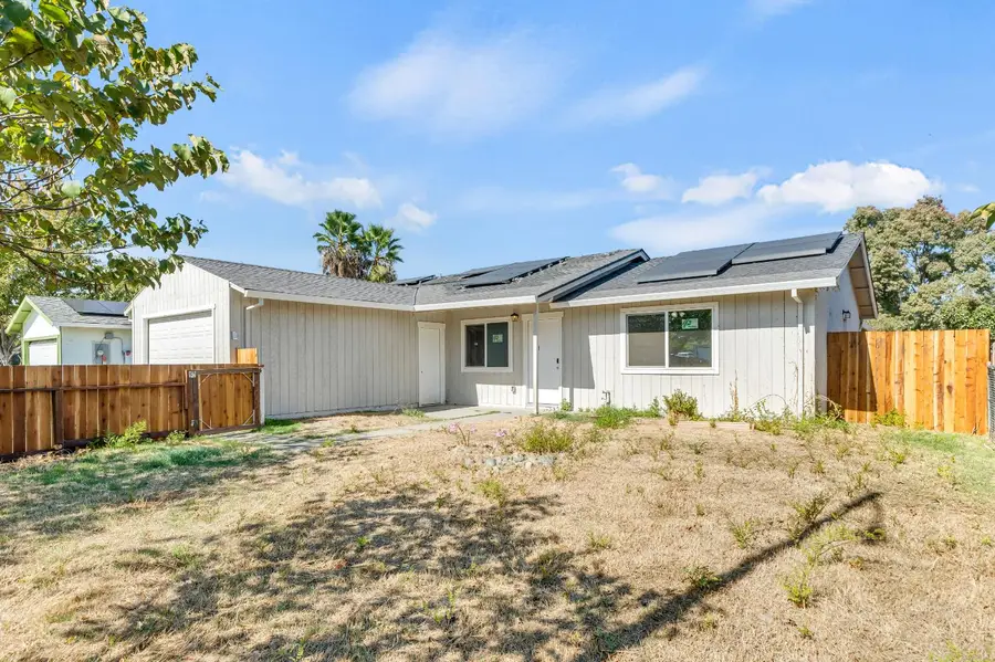 1539 Karen Way, Olivehurst, CA 95961 - Image #2