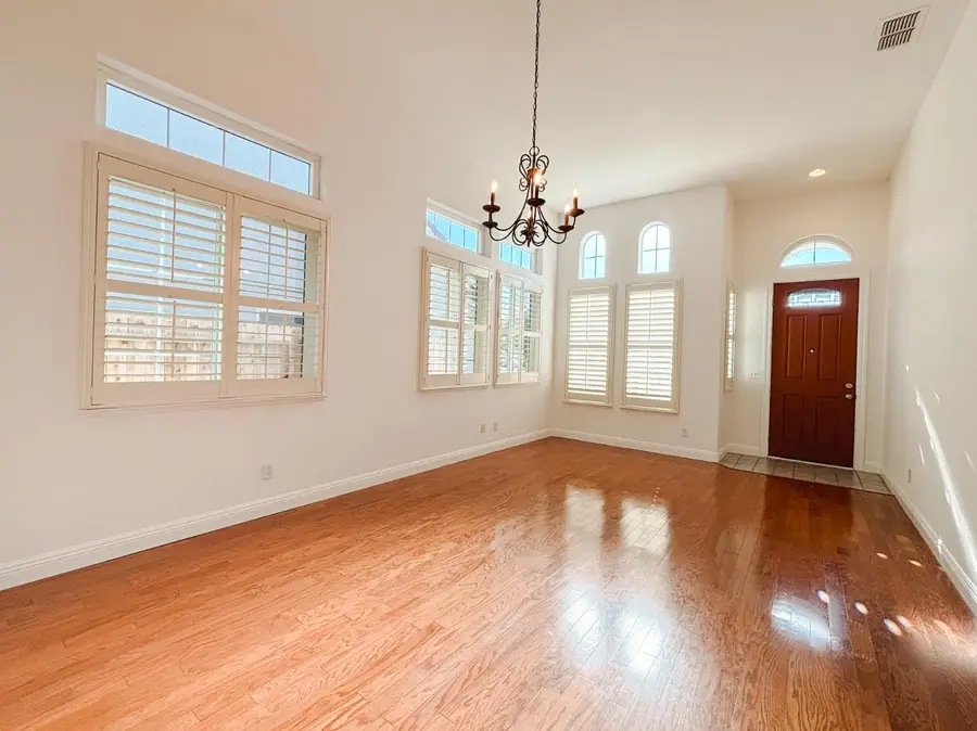 8008 Horncastle Avenue, Roseville, CA 95747 - Image #3