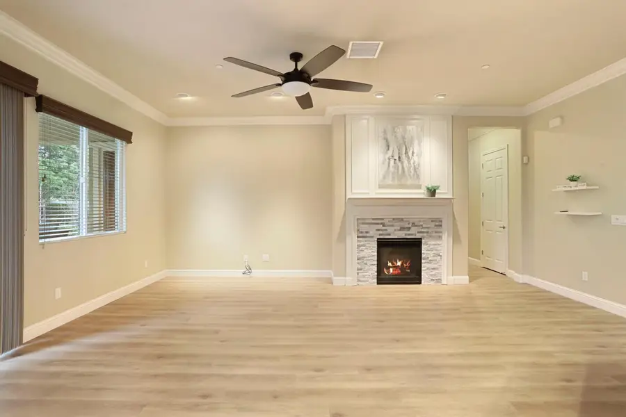 2707 Robinwood Avenue, Manteca, CA 95336 - Image #2