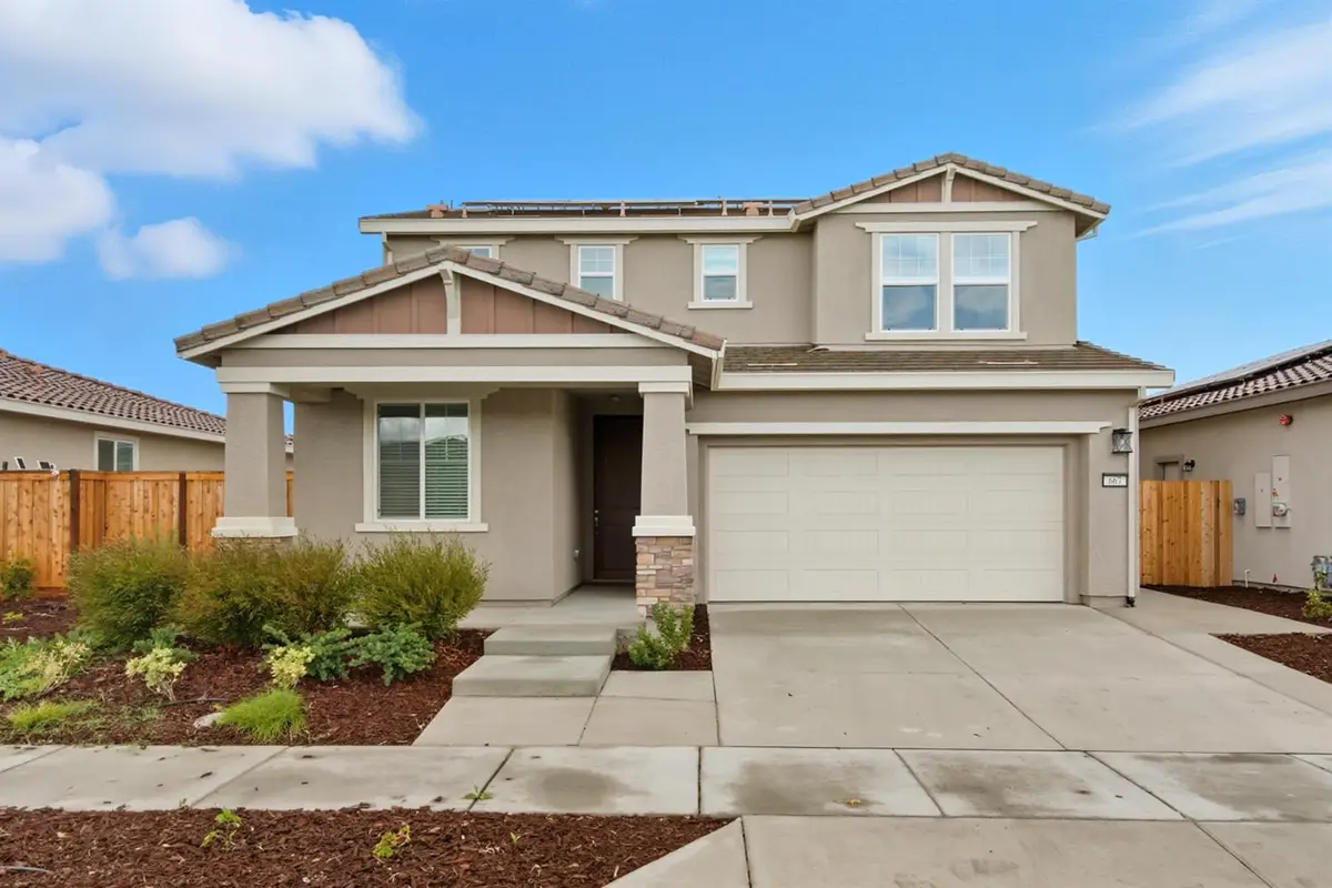 667 Estancia Street, Lathrop, CA 95330 - Image #1