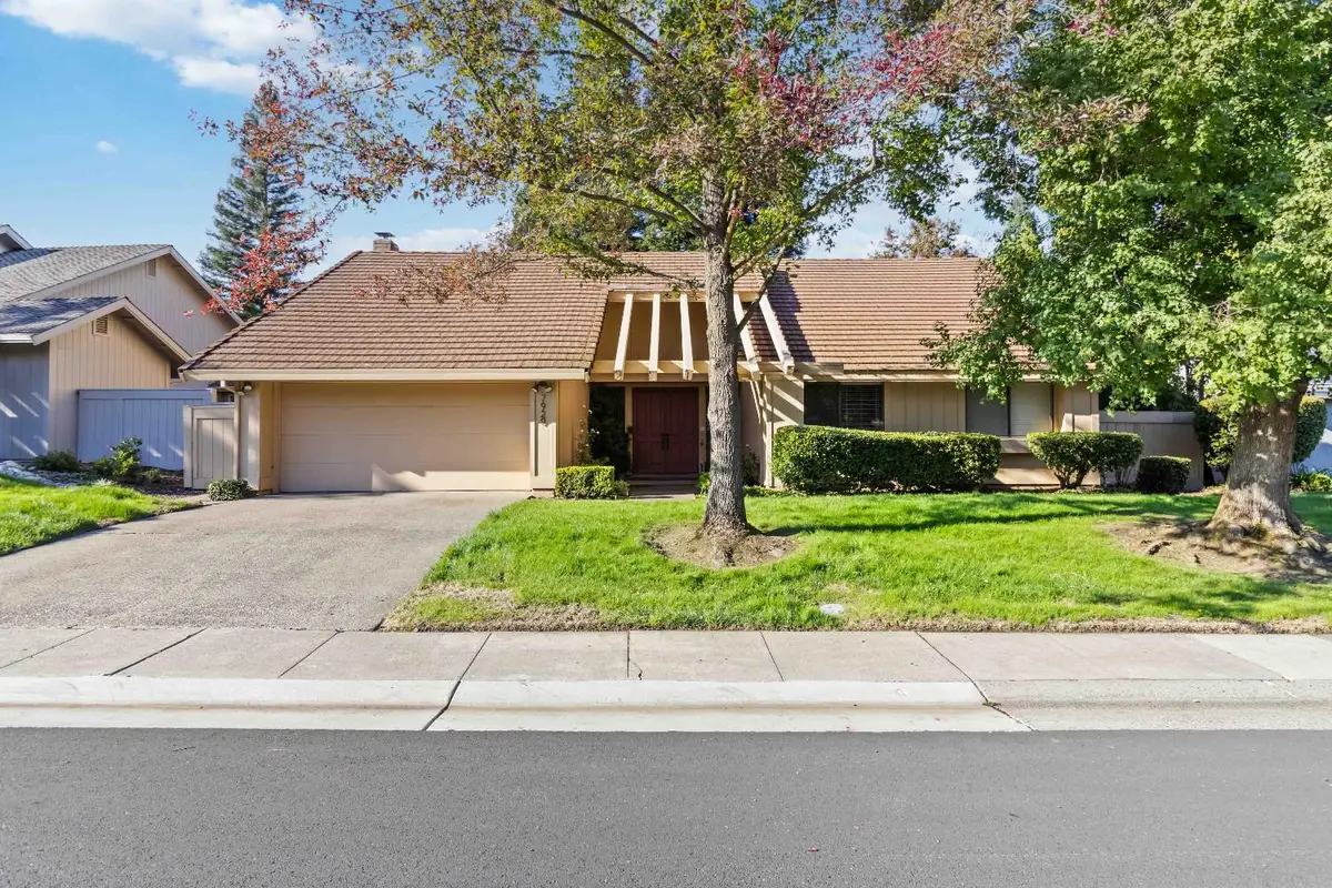 7929 Wildridge Drive, Fair Oaks, CA 95628 - Image #1