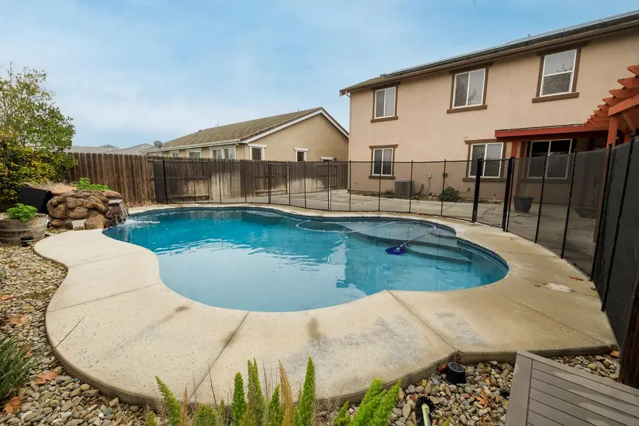 407 Northampton Way, Newman, CA 95360 - Image #2