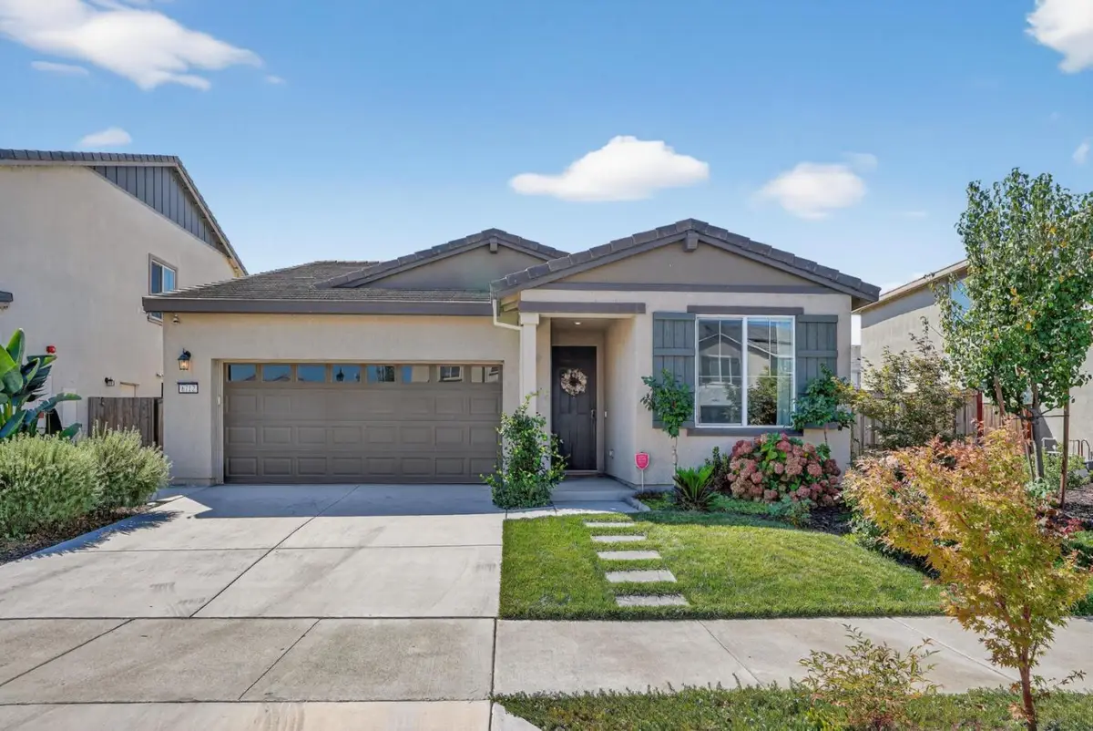 6712 Mount Elbrus Way, Stockton, CA 95219 - Image #1