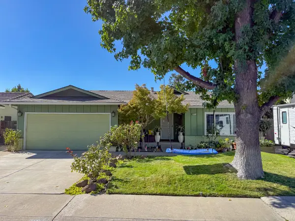 3913 Peacock Lane, Modesto, CA 95356