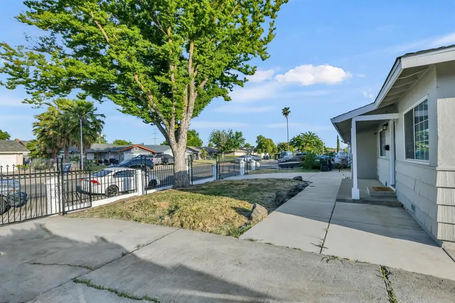 7682 Detroit Boulevard, Sacramento, CA 95832 - Image #3