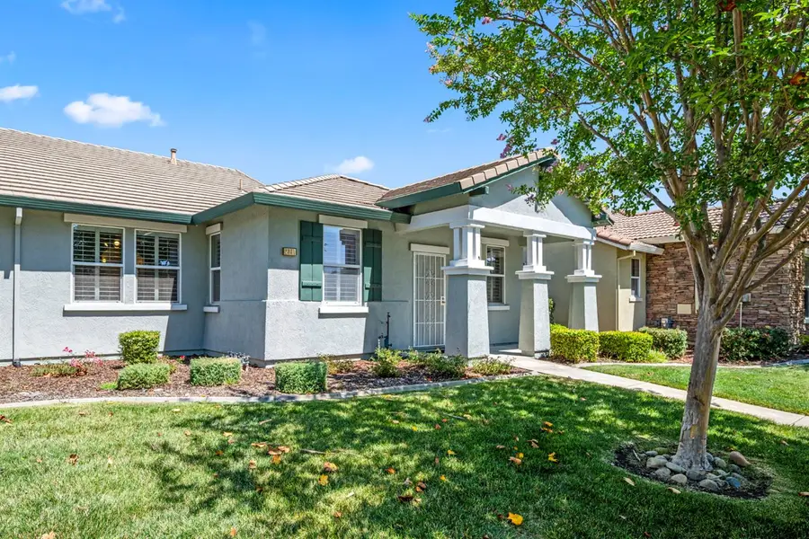 2381 Rose Arbor Drive, Sacramento, CA 95835 - Image #2