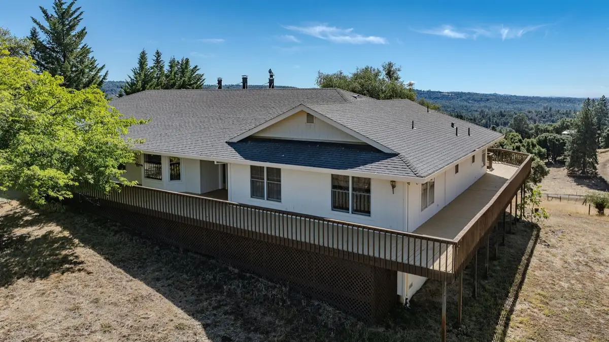 17900 Holly Road, Fiddletown, CA 95629 - Image #1