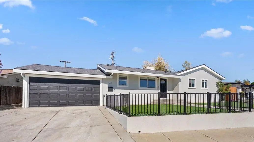 182 Price Way, Folsom, CA 95630 - Image #1