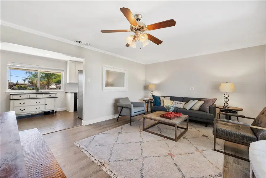 182 Price Way, Folsom, CA 95630 - Image #3