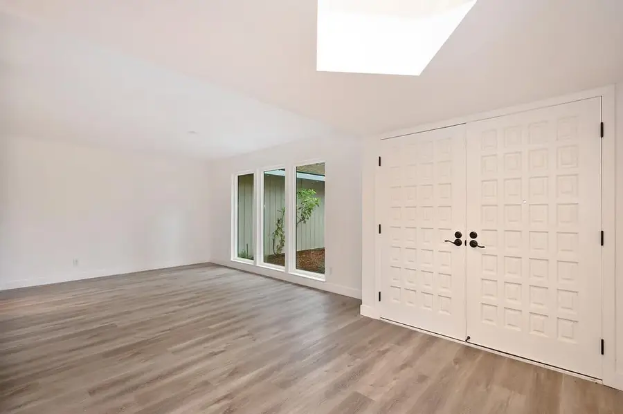 8650 Farley Way, Fair Oaks, CA 95628 - Image #3