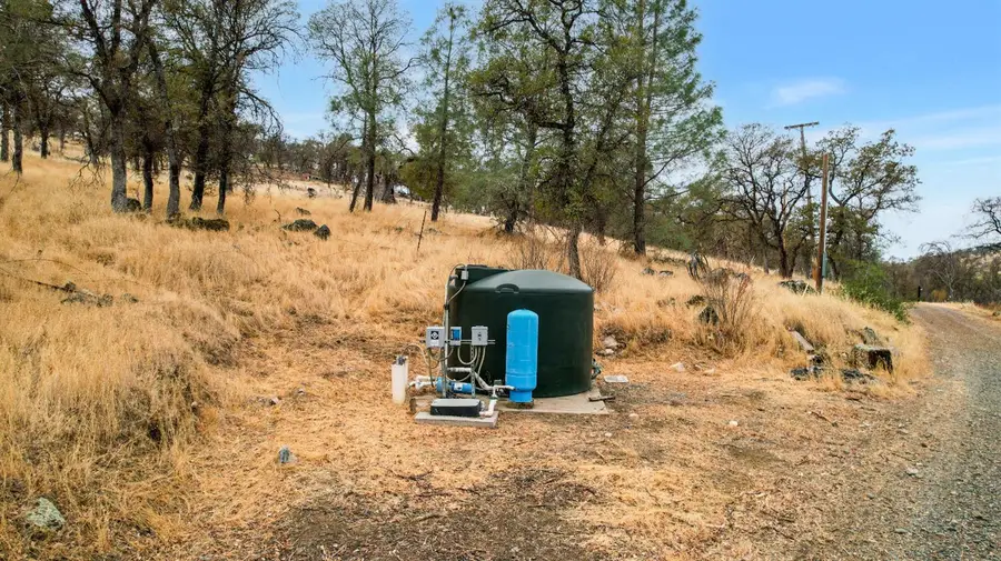 141 Gold Pan Court, Bangor, CA 95914 - #3