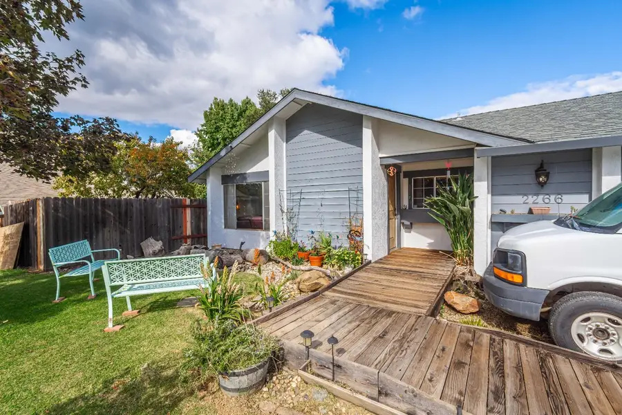 2266 River Trails Circle, Rancho Cordova, CA 95670 - Image #3