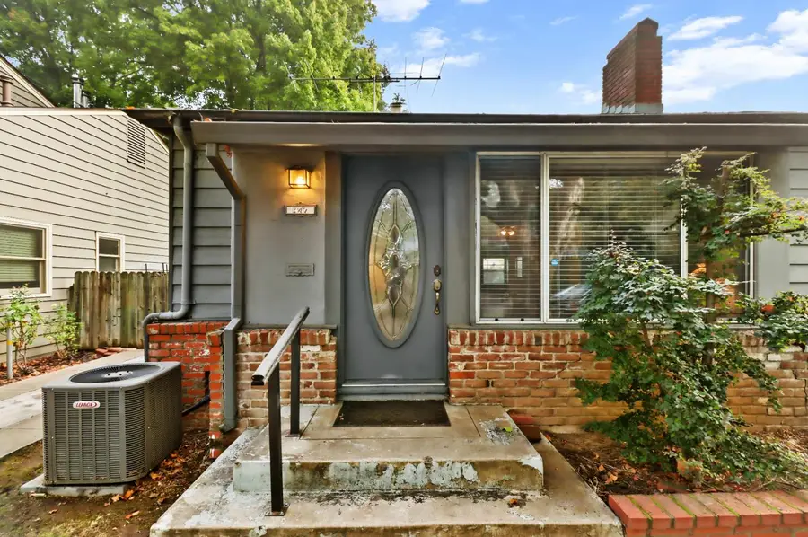 347 39th Street, Sacramento, CA 95816 - Image #2