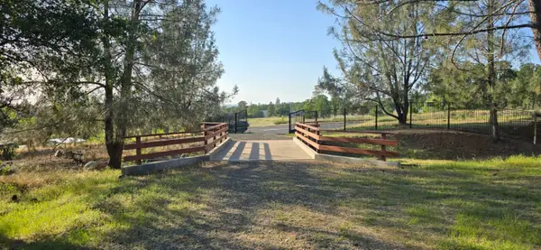 0 2059 Bell Road, Auburn, CA 95602