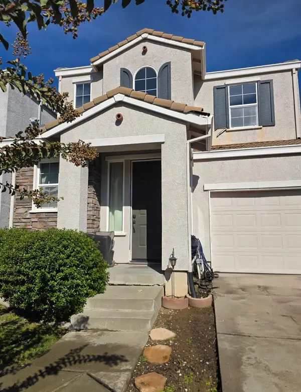 2807 Tourbrook Way, Sacramento, CA 95833