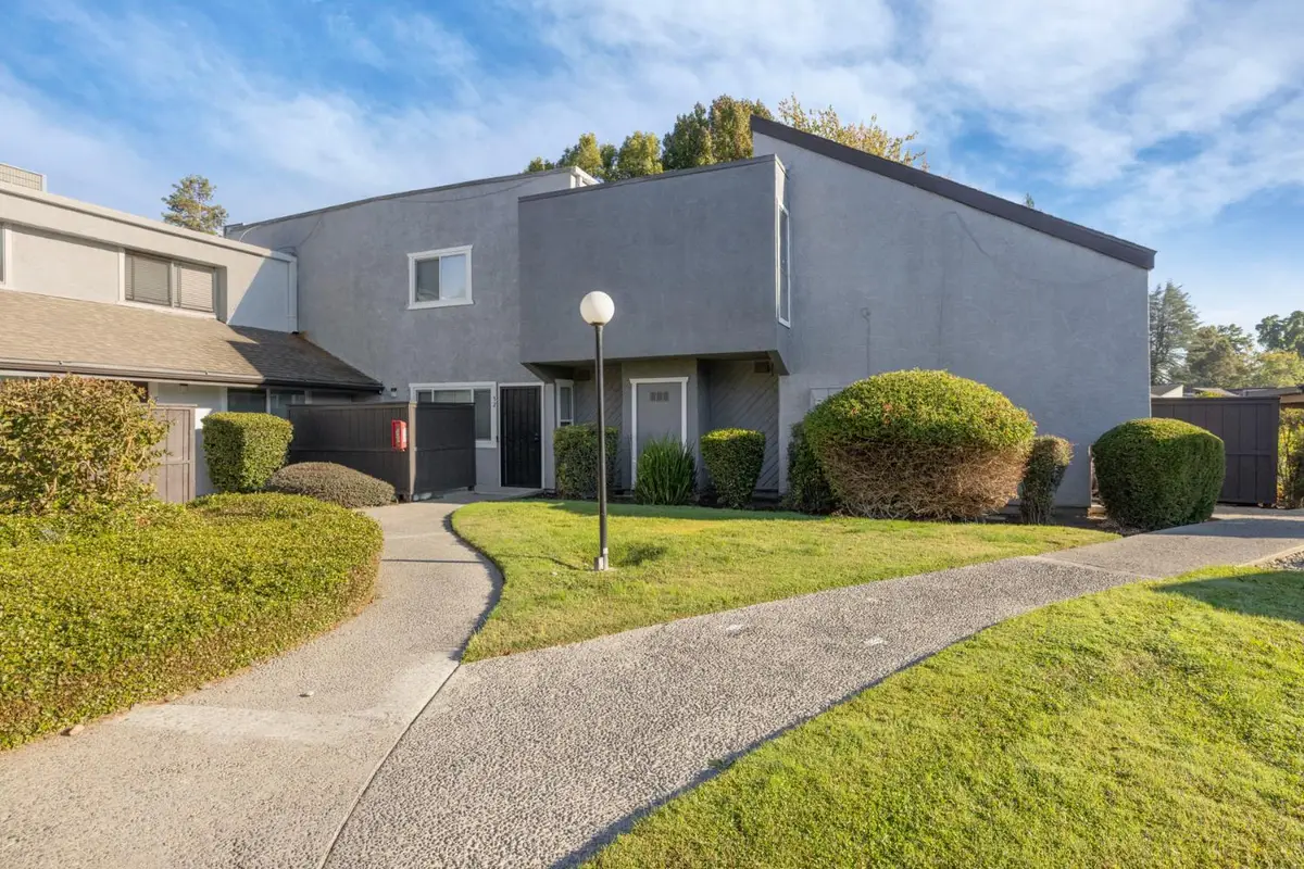 325 Standiford Avenue #52, Modesto, CA 95350 - Image #1