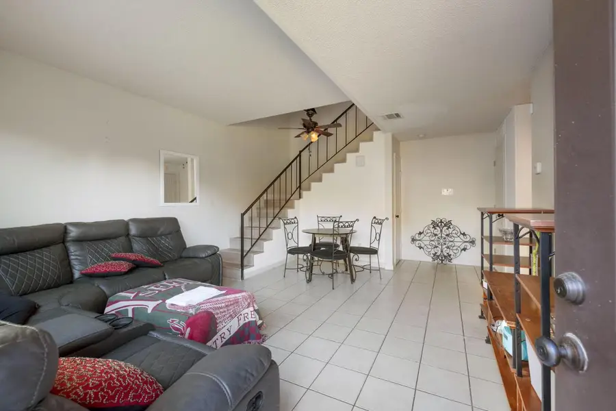 325 Standiford Avenue #52, Modesto, CA 95350 - Image #3
