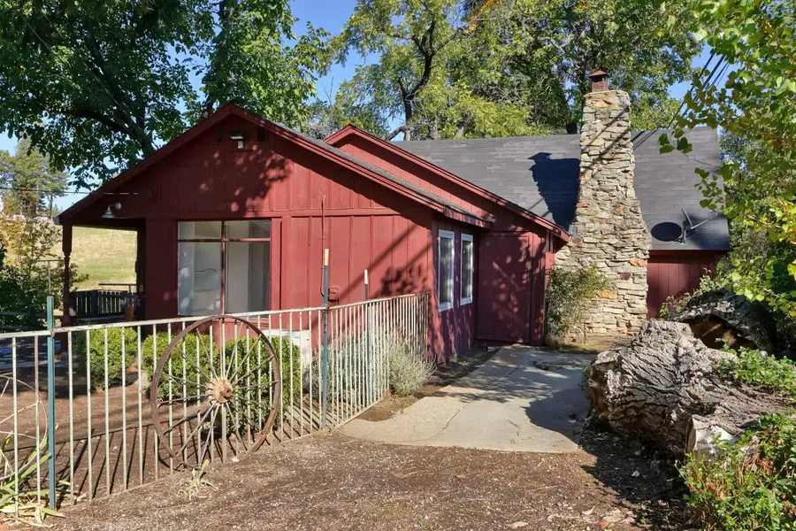 8205 Grizzly Flat Road, Somerset, CA 95684 - Image #2