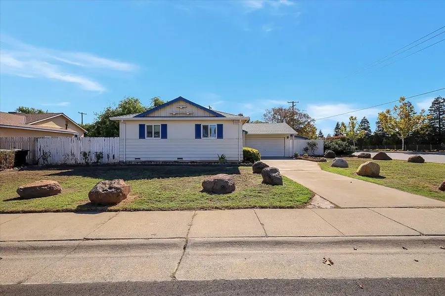 8900 Alderson Avenue, Sacramento, CA 95826 - Image #3