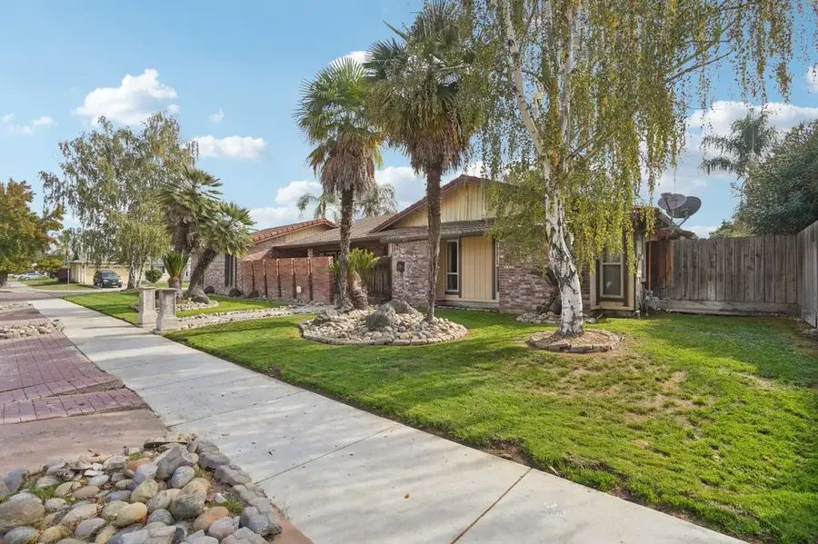 1602 Venetian Drive, Stockton, CA 95207 - #2