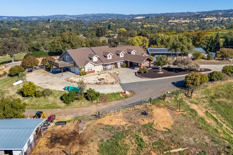 5875 Sycamore Hill Road, Newcastle, CA 95658 - Image #2