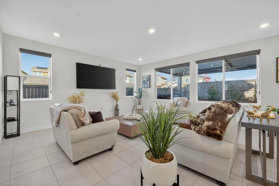 5505 Crimson Court, El Dorado Hills, CA 95762 - Image #3