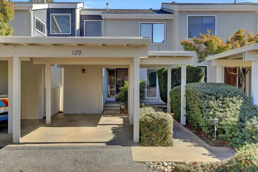 129 Rockwood Drive, Grass Valley, CA 95945 - Image #2