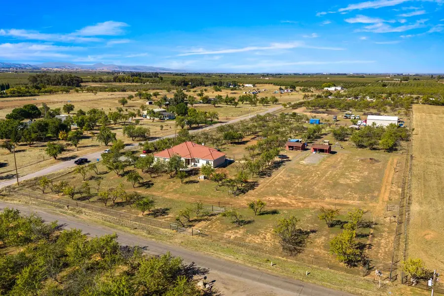 6581 Wisconsin Avenue, Arbuckle, CA 95912 - Image #2