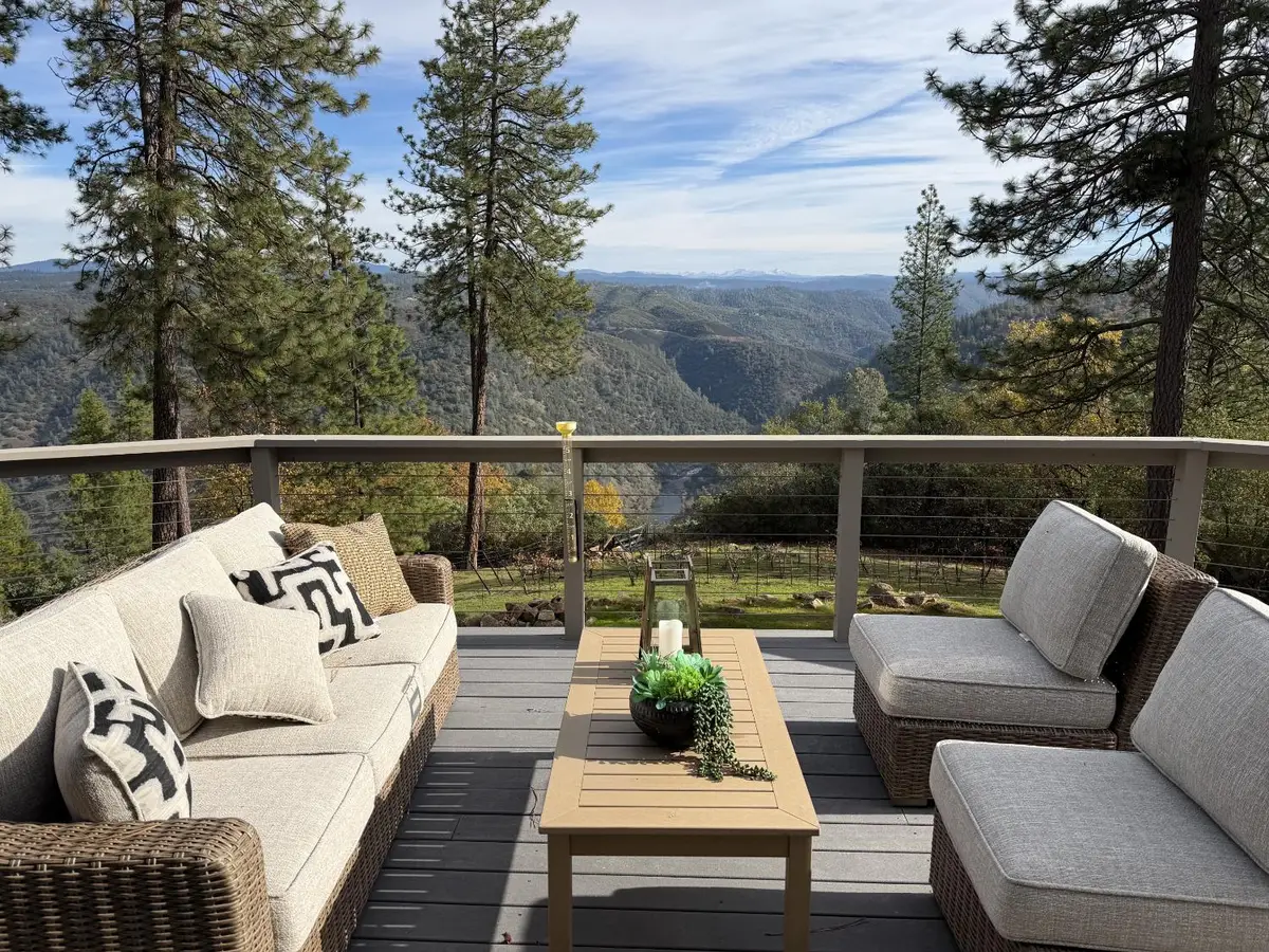 1101 Woodside Lane, Placerville, CA 95667 - Image #1