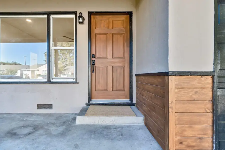 4504 37th Avenue, Sacramento, CA 95824 - Image #2