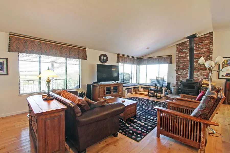 22969 Sunset Ridge Drive, Auburn, CA 95602 - Image #2