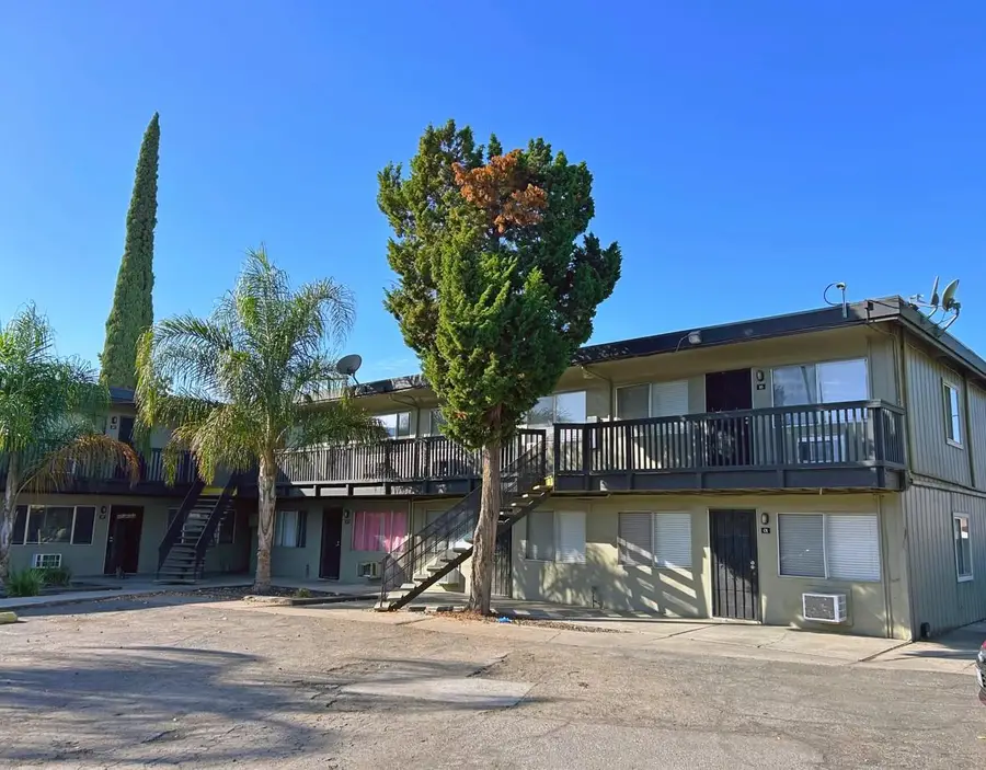 150 Gateway Court, Stockton, CA 95207 - Image #2