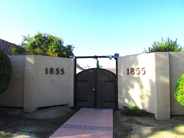 1855 Scenic Drive #F, Modesto, CA 95355