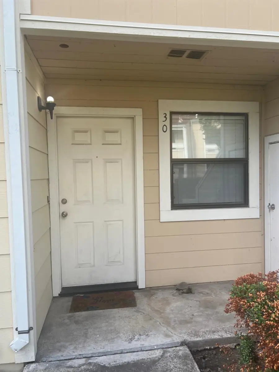 1545 Pyrenees #30, Stockton, CA 95210 - Image #2