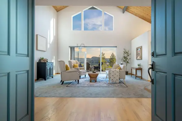 14395 Burlington Parkway, Penn Valley, CA 95946