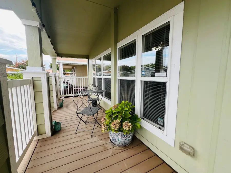 195 Schooner Lane, Modesto, CA 95356 - Image #3