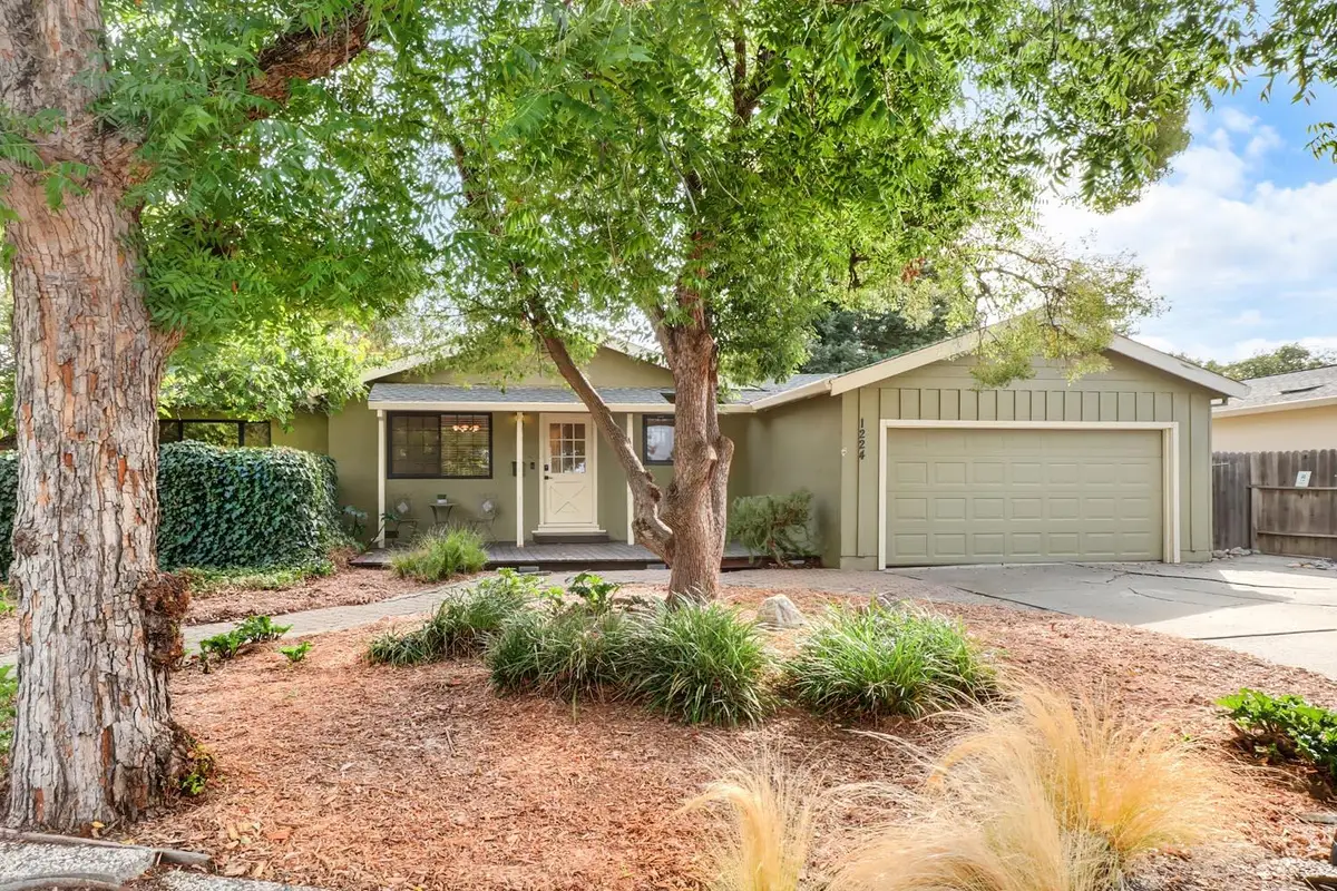 1224 Spruce Lane, Davis, CA 95618 - Image #1
